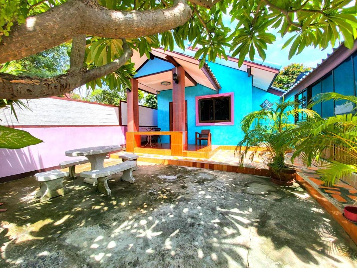 Wilailak Bungalow @ Koh Srichang Ko Si Chang Luaran gambar