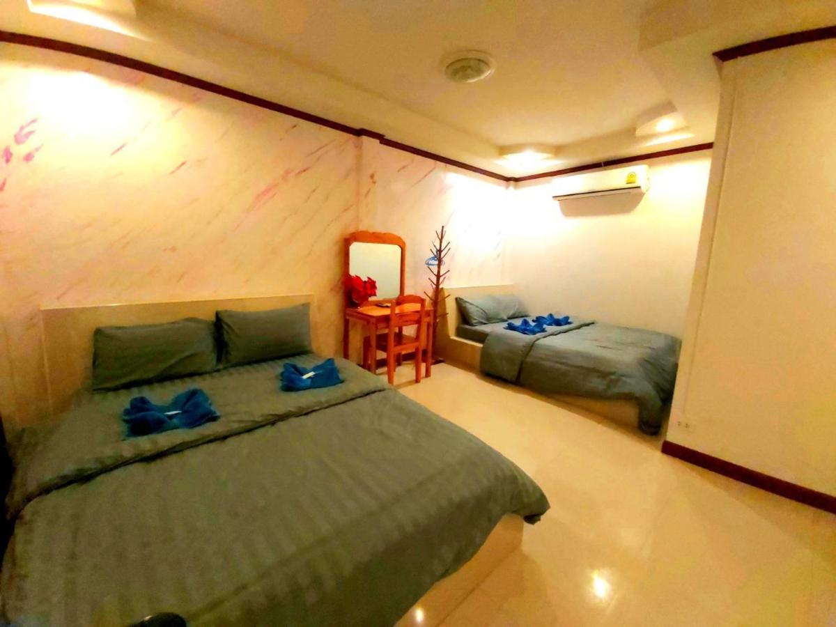 Wilailak Bungalow @ Koh Srichang Ko Si Chang Luaran gambar