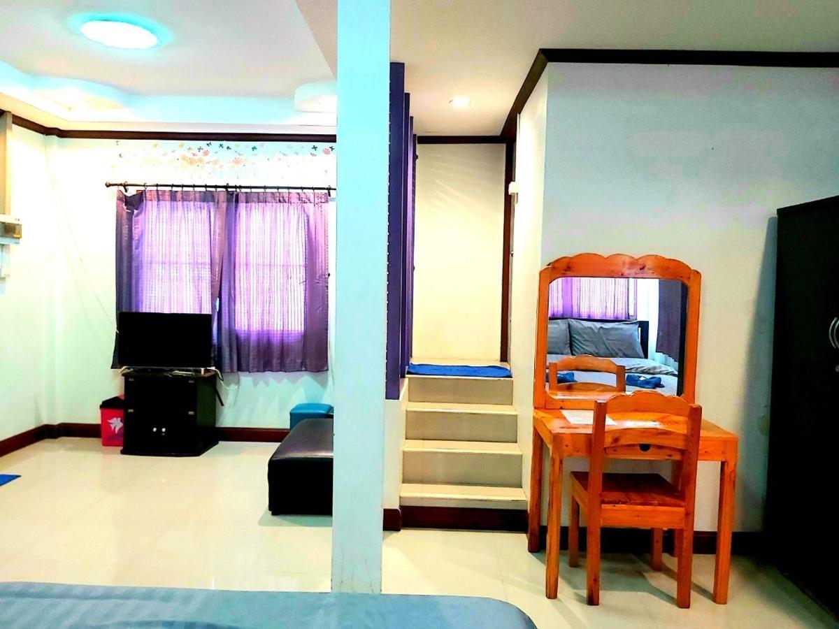 Wilailak Bungalow @ Koh Srichang Ko Si Chang Luaran gambar