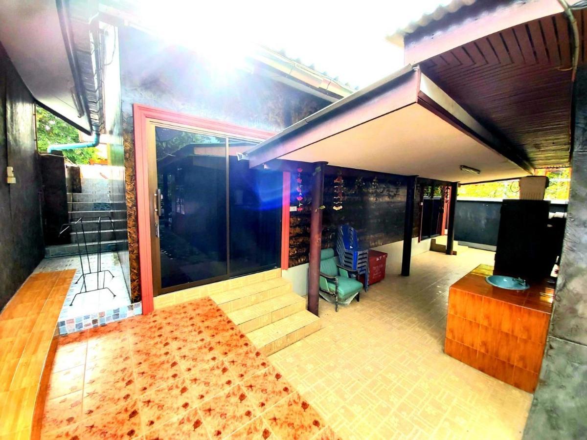 Wilailak Bungalow @ Koh Srichang Ko Si Chang Luaran gambar